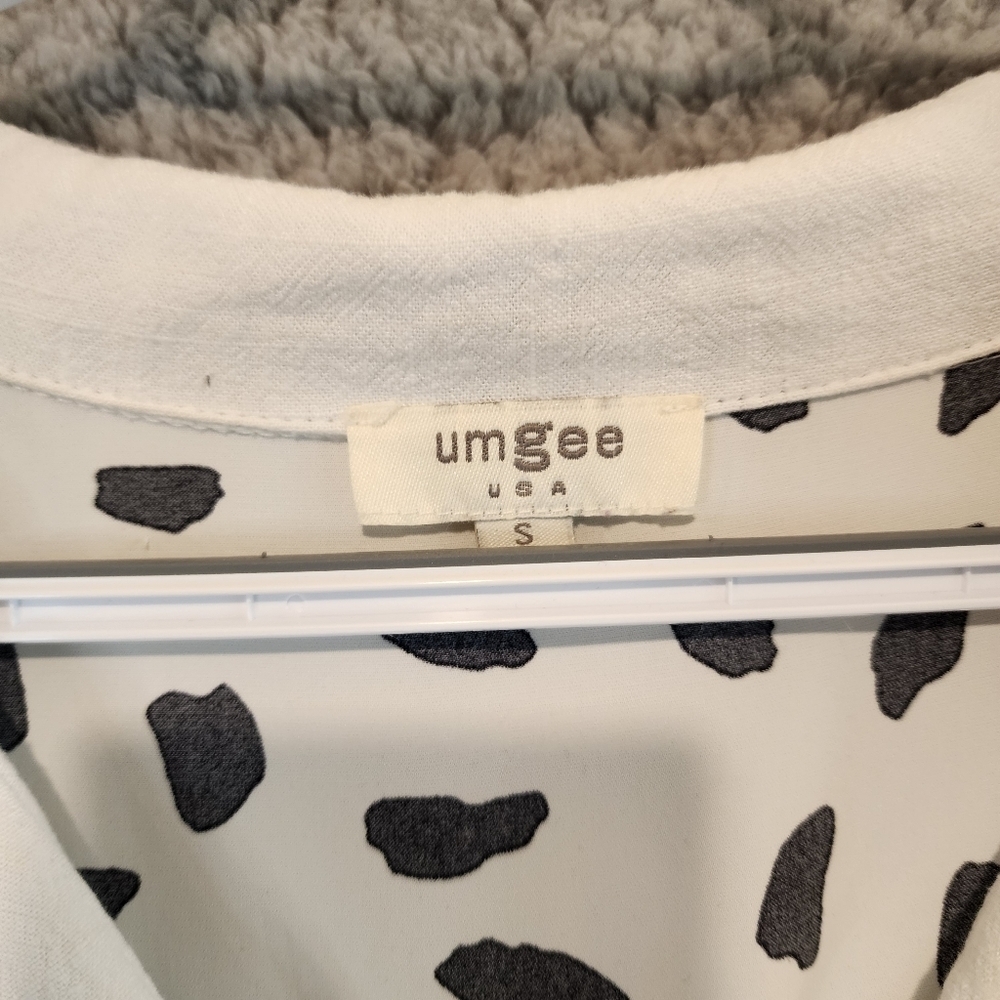 Umgee Top Size Small White Linen Blend Front Polyester Polka Dots On Back Fringe - Picture 3 of 7